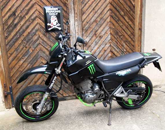 Yamaha XT600 Supermoto